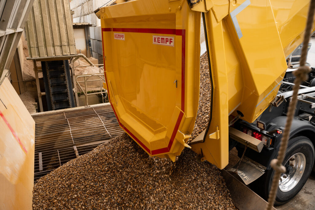 Sattelkipper_Schuettgut